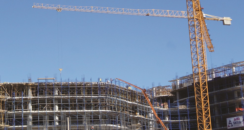 Bashkite te varura nga lejet, 750 mln euro ndertime ne Tirane ne 2021